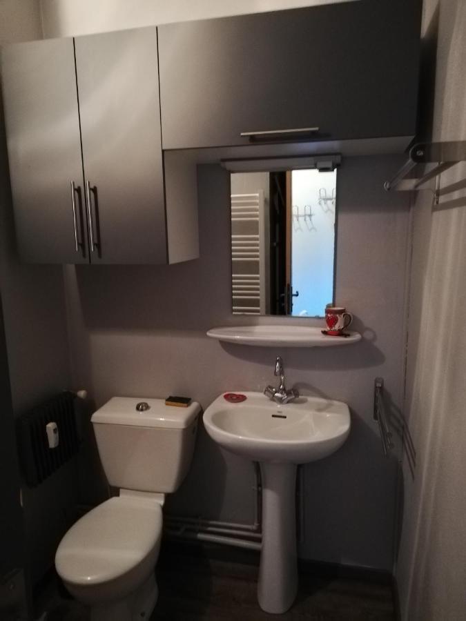 Appartement Studio au Clos des Gentianes à Allevard Extérieur photo